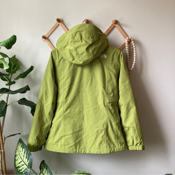 The North Face 3 in 1 Ski Jacket - Picture 2 of 10